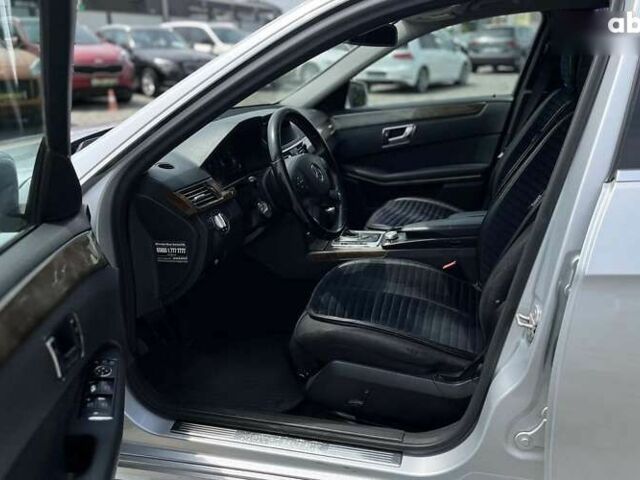 Мерседес Е-Клас, об'ємом двигуна 2.1 л та пробігом 231 тис. км за 11000 $, фото 7 на Automoto.ua