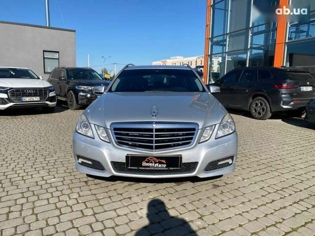 Мерседес Е-Клас, об'ємом двигуна 3 л та пробігом 232 тис. км за 10900 $, фото 1 на Automoto.ua