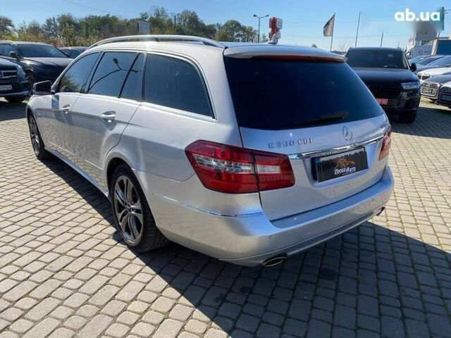 Мерседес Е-Клас, об'ємом двигуна 3 л та пробігом 232 тис. км за 10900 $, фото 4 на Automoto.ua