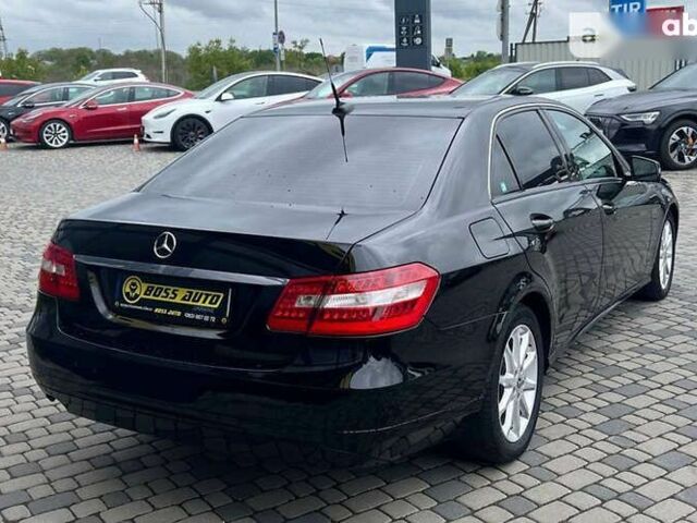 Мерседес Е-Класс, объемом двигателя 2.1 л и пробегом 196 тыс. км за 12000 $, фото 6 на Automoto.ua