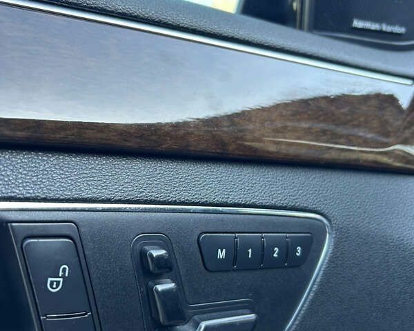 Мерседес Е-Класс, объемом двигателя 2.1 л и пробегом 298 тыс. км за 11900 $, фото 21 на Automoto.ua