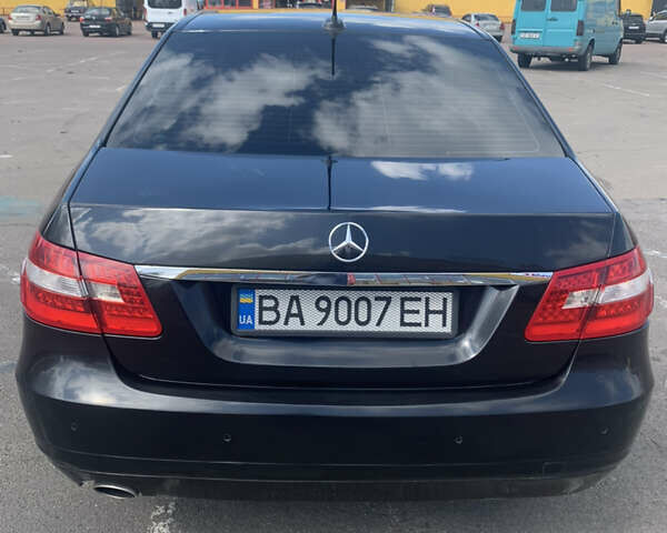 Мерседес Е-Клас, об'ємом двигуна 1.8 л та пробігом 330 тис. км за 9999 $, фото 2 на Automoto.ua