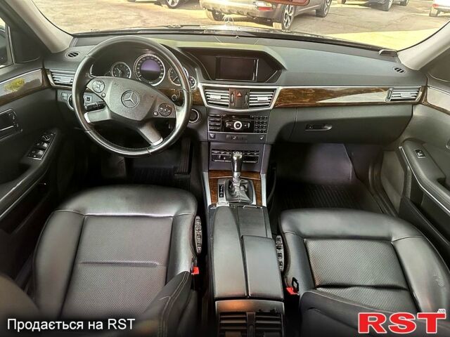 Мерседес Е-Класс 2011 в Запорожье на Automoto.ua Мерседес Е-Класс, объемом двигателя 1.8 л и пробегом 188 тыс. км за 10800 $, фото 5 на Automoto.ua
