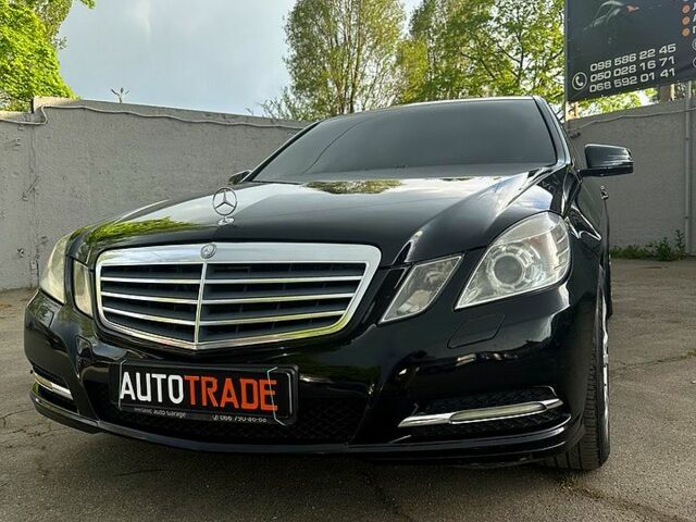 Мерседес Е-Класс 2011 в Запорожье на Automoto.ua Мерседес Е-Класс, объемом двигателя 1.8 л и пробегом 188 тыс. км за 10800 $, фото 1 на Automoto.ua