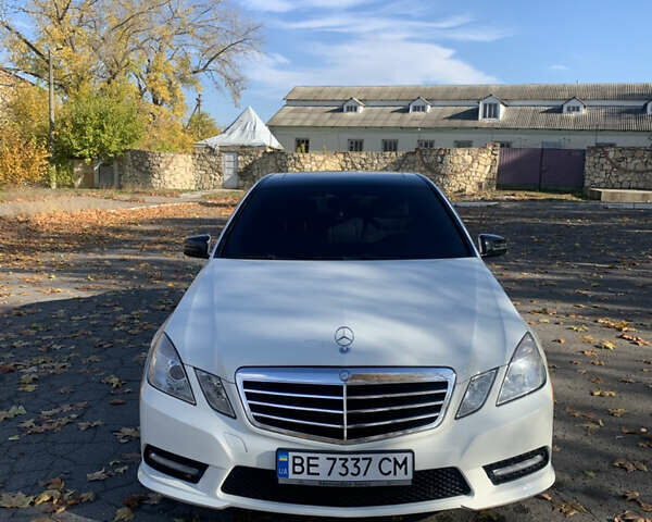 Мерседес Е-Класс, объемом двигателя 3.5 л и пробегом 270 тыс. км за 12900 $, фото 2 на Automoto.ua