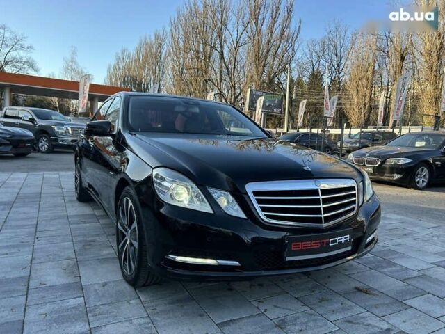 Мерседес Е-Класс, объемом двигателя 2.1 л и пробегом 298 тыс. км за 11900 $, фото 8 на Automoto.ua