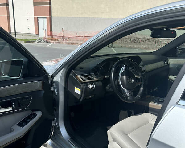 Мерседес Е-Клас, об'ємом двигуна 3 л та пробігом 260 тис. км за 14900 $, фото 7 на Automoto.ua