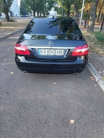 Мерседес Е-Класс, объемом двигателя 3 л и пробегом 211 тыс. км за 13800 $, фото 1 на Automoto.ua