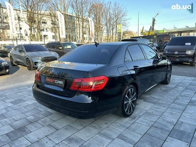 Мерседес Е-Класс, объемом двигателя 2.1 л и пробегом 298 тыс. км за 11900 $, фото 11 на Automoto.ua
