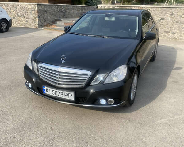 Мерседес Е-Класс, объемом двигателя 2.1 л и пробегом 360 тыс. км за 12600 $, фото 2 на Automoto.ua