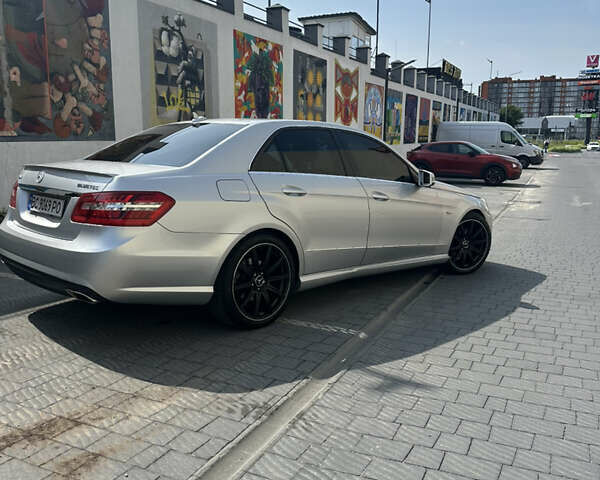 Мерседес Е-Клас, об'ємом двигуна 3 л та пробігом 260 тис. км за 14900 $, фото 4 на Automoto.ua