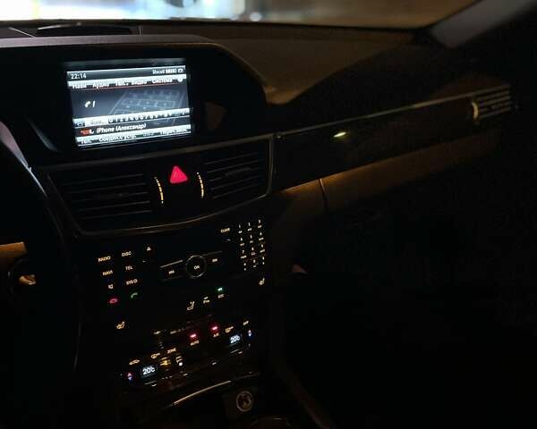 Мерседес Е-Класс, объемом двигателя 2.14 л и пробегом 319 тыс. км за 13500 $, фото 29 на Automoto.ua