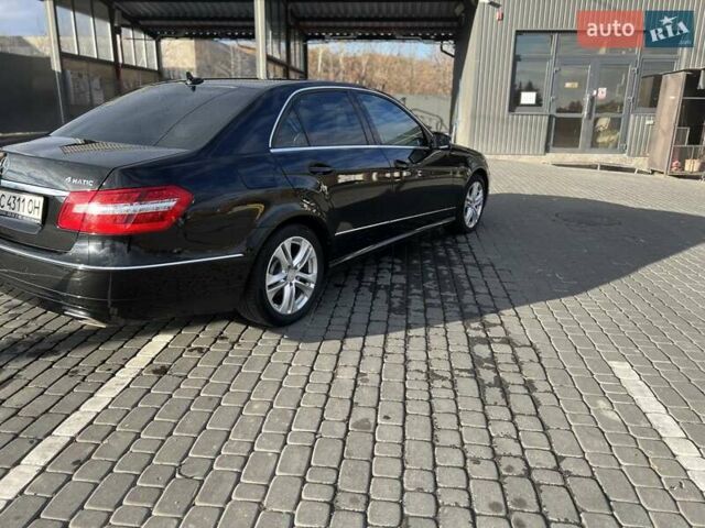 Мерседес Е-Класс, объемом двигателя 0 л и пробегом 225 тыс. км за 15000 $, фото 18 на Automoto.ua