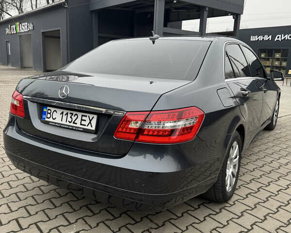 Мерседес Е-Класс, объемом двигателя 2.1 л и пробегом 134 тыс. км за 12800 $, фото 5 на Automoto.ua