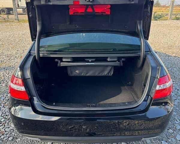 Мерседес Е-Класс, объемом двигателя 2.1 л и пробегом 283 тыс. км за 13950 $, фото 19 на Automoto.ua