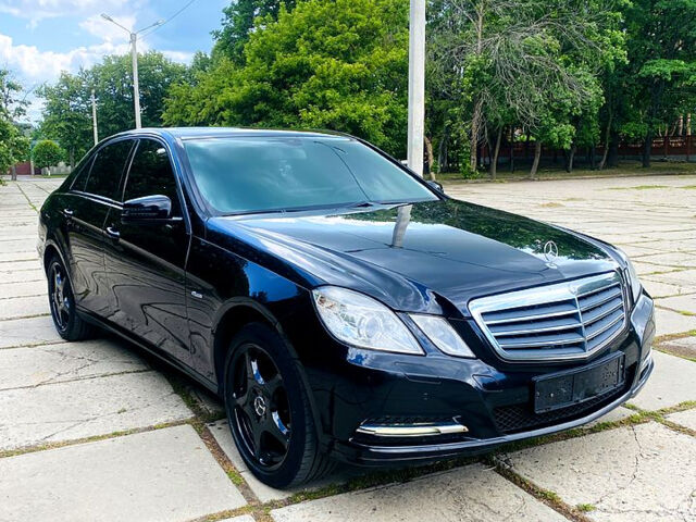 Мерседес Е-Класс, объемом двигателя 1.8 л и пробегом 330 тыс. км за 11500 $, фото 2 на Automoto.ua