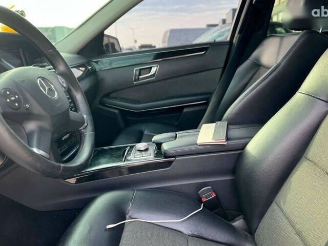 Мерседес Е-Класс, объемом двигателя 2.1 л и пробегом 261 тыс. км за 13200 $, фото 10 на Automoto.ua