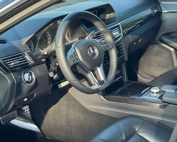 Мерседес Е-Класс, объемом двигателя 2.1 л и пробегом 283 тыс. км за 13950 $, фото 8 на Automoto.ua