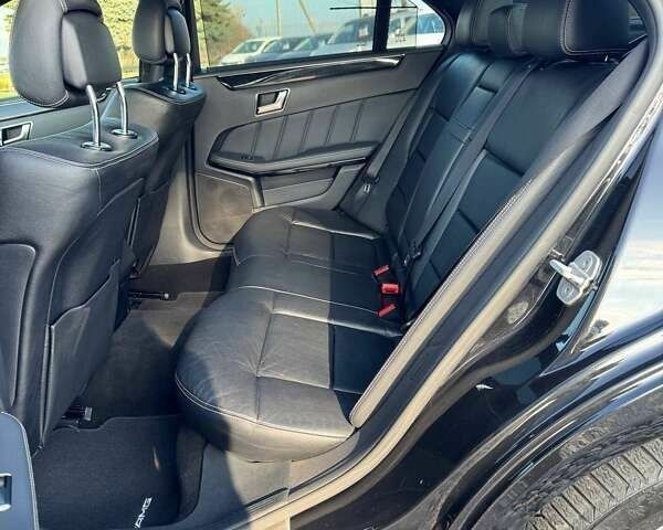 Мерседес Е-Класс, объемом двигателя 2.1 л и пробегом 283 тыс. км за 14950 $, фото 17 на Automoto.ua