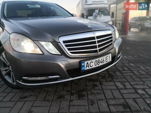 Мерседес Е-Клас, об'ємом двигуна 2.14 л та пробігом 295 тис. км за 10900 $, фото 2 на Automoto.ua