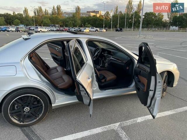 Мерседес Е-Класс, объемом двигателя 2.14 л и пробегом 319 тыс. км за 13500 $, фото 18 на Automoto.ua