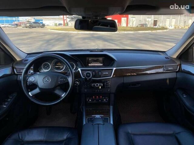 Мерседес Е-Клас, об'ємом двигуна 2.1 л та пробігом 298 тис. км за 11490 $, фото 21 на Automoto.ua