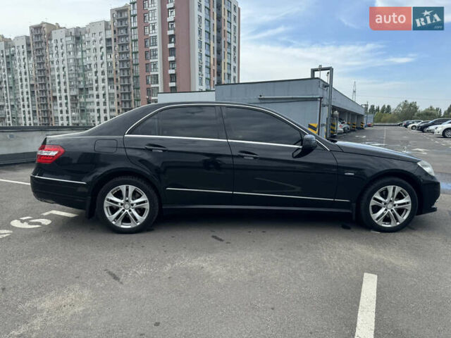 Мерседес Е-Клас, об'ємом двигуна 2.14 л та пробігом 240 тис. км за 16000 $, фото 6 на Automoto.ua