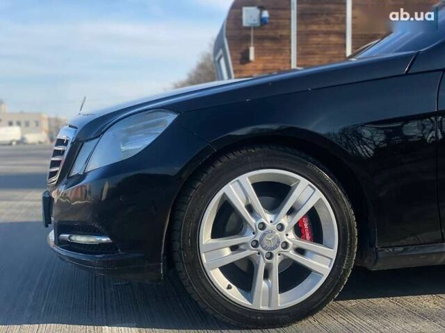 Мерседес Е-Класс, объемом двигателя 2.1 л и пробегом 298 тыс. км за 11490 $, фото 9 на Automoto.ua