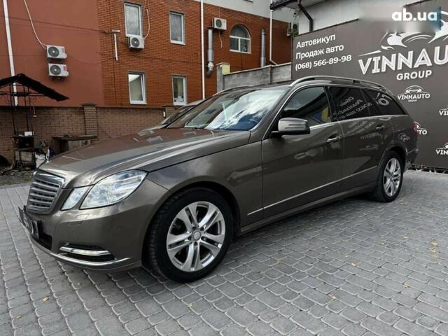Мерседес Е-Класс, объемом двигателя 2.2 л и пробегом 399 тыс. км за 12900 $, фото 10 на Automoto.ua