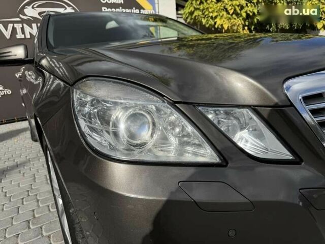 Мерседес Е-Класс, объемом двигателя 2.2 л и пробегом 399 тыс. км за 12900 $, фото 19 на Automoto.ua