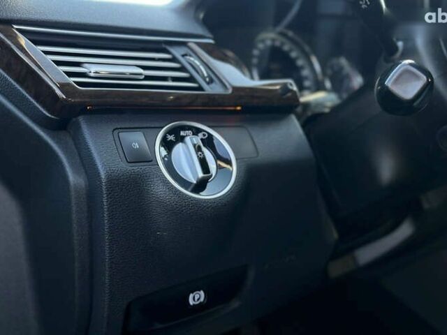 Мерседес Е-Клас, об'ємом двигуна 0 л та пробігом 254 тис. км за 18200 $, фото 14 на Automoto.ua