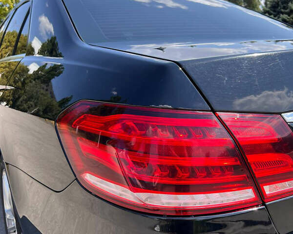 Мерседес Е-Класс, объемом двигателя 2.2 л и пробегом 410 тыс. км за 15500 $, фото 9 на Automoto.ua