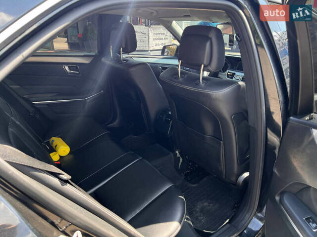 Мерседес Е-Класс, объемом двигателя 2.2 л и пробегом 410 тыс. км за 15500 $, фото 3 на Automoto.ua