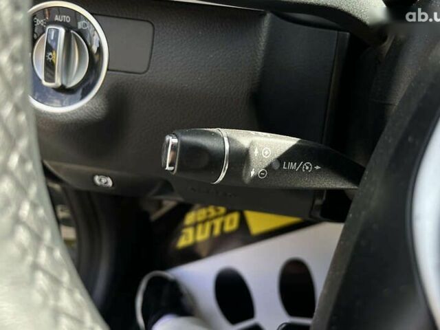 Мерседес Е-Класс, объемом двигателя 2.1 л и пробегом 211 тыс. км за 21999 $, фото 25 на Automoto.ua