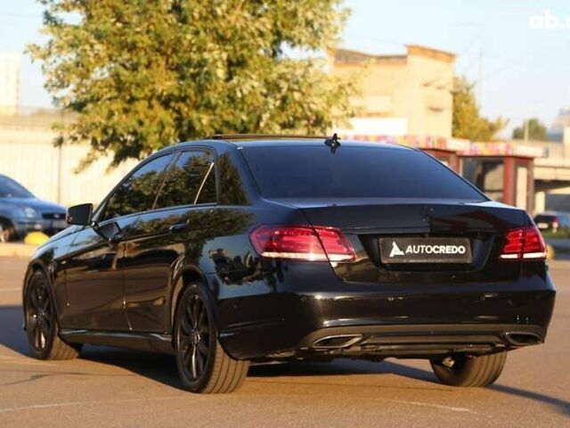 Мерседес Е-Класс, объемом двигателя 0 л и пробегом 163 тыс. км за 21000 $, фото 4 на Automoto.ua