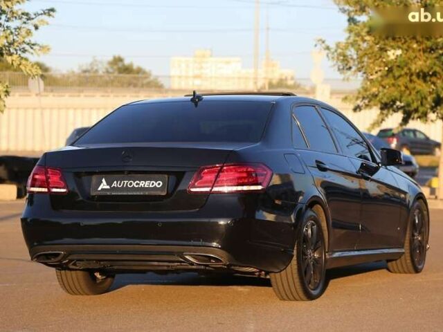 Мерседес Е-Класс, объемом двигателя 0 л и пробегом 163 тыс. км за 21000 $, фото 7 на Automoto.ua