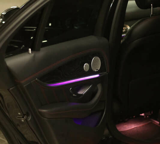 Мерседес Е-Клас, об'ємом двигуна 3 л та пробігом 177 тис. км за 36000 $, фото 10 на Automoto.ua