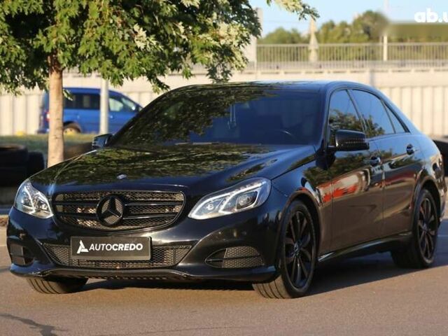 Мерседес Е-Класс, объемом двигателя 0 л и пробегом 163 тыс. км за 21000 $, фото 2 на Automoto.ua