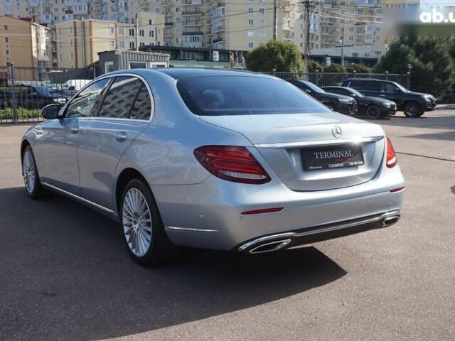 Мерседес Е-Класс, объемом двигателя 2 л и пробегом 90 тыс. км за 32000 $, фото 6 на Automoto.ua