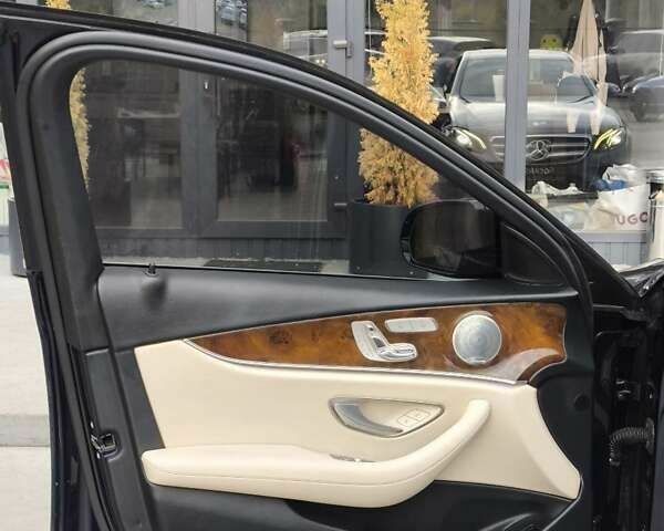Мерседес Е-Клас, об'ємом двигуна 2 л та пробігом 159 тис. км за 23999 $, фото 11 на Automoto.ua