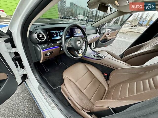 Мерседес Е-Класс, объемом двигателя 1.95 л и пробегом 99 тыс. км за 31900 $, фото 29 на Automoto.ua