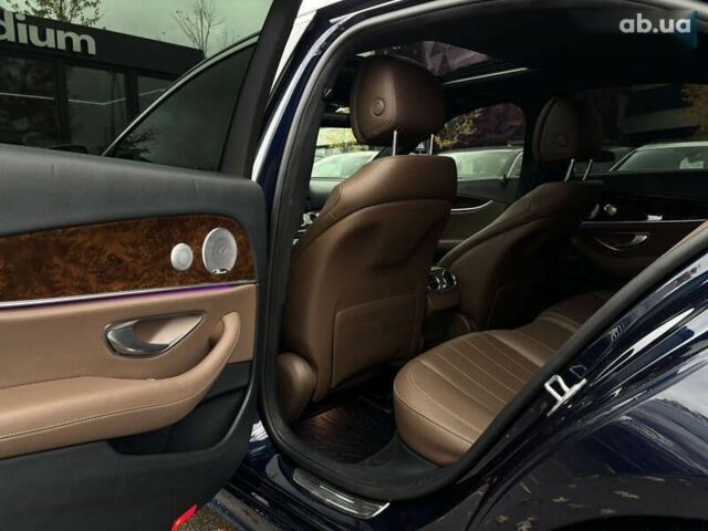 Мерседес Е-Класс, объемом двигателя 2 л и пробегом 113 тыс. км за 27500 $, фото 24 на Automoto.ua