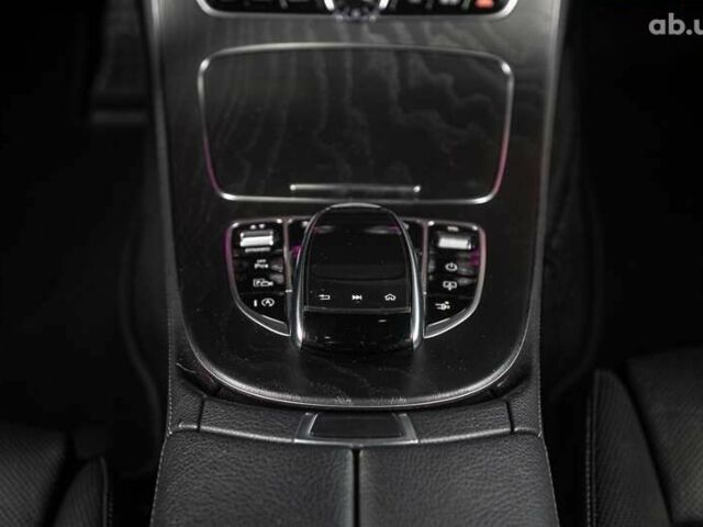 Мерседес Е-Класс, объемом двигателя 3 л и пробегом 88 тыс. км за 37900 $, фото 12 на Automoto.ua