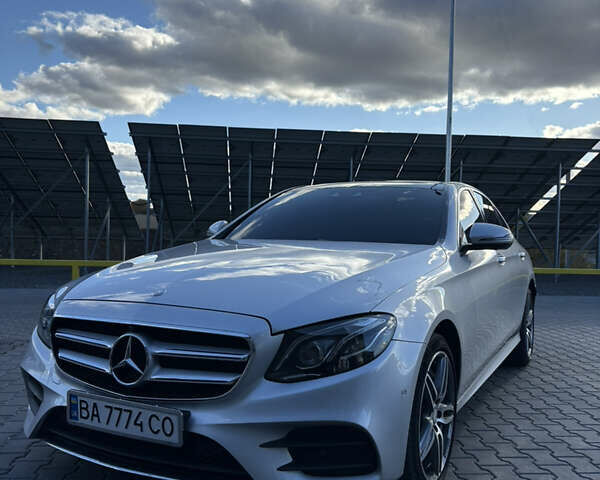 Мерседес Е-Клас, об'ємом двигуна 2.99 л та пробігом 99 тис. км за 40900 $, фото 9 на Automoto.ua