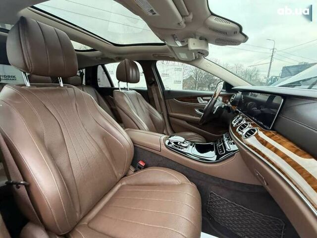 Мерседес Е-Клас, об'ємом двигуна 3 л та пробігом 93 тис. км за 18600 $, фото 9 на Automoto.ua