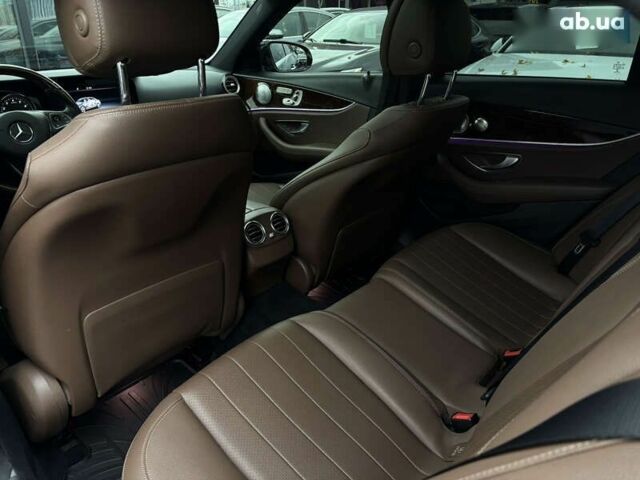 Мерседес Е-Класс, объемом двигателя 2 л и пробегом 113 тыс. км за 27500 $, фото 26 на Automoto.ua