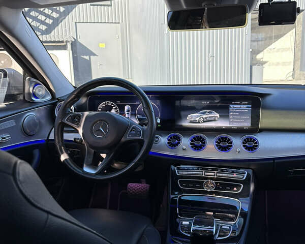 Мерседес Е-Клас, об'ємом двигуна 2.99 л та пробігом 99 тис. км за 40900 $, фото 18 на Automoto.ua