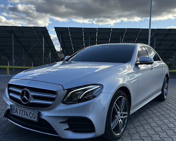 Мерседес Е-Клас, об'ємом двигуна 2.99 л та пробігом 99 тис. км за 40900 $, фото 1 на Automoto.ua