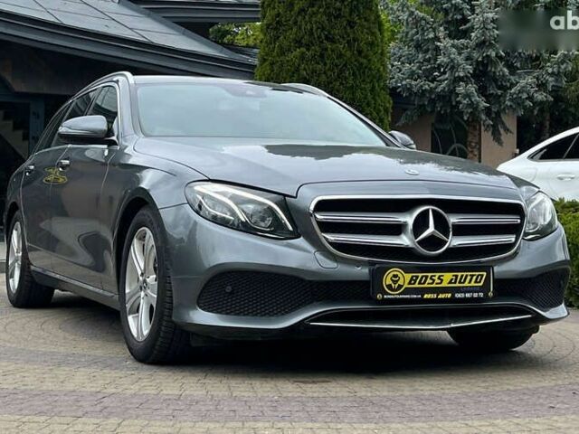 Мерседес Е-Класс, объемом двигателя 2 л и пробегом 142 тыс. км за 23990 $, фото 8 на Automoto.ua