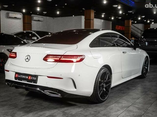 Мерседес Е-Класс, объемом двигателя 3 л и пробегом 88 тыс. км за 37900 $, фото 3 на Automoto.ua